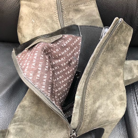 Tahari booties size 10 - Picture 6 of 6